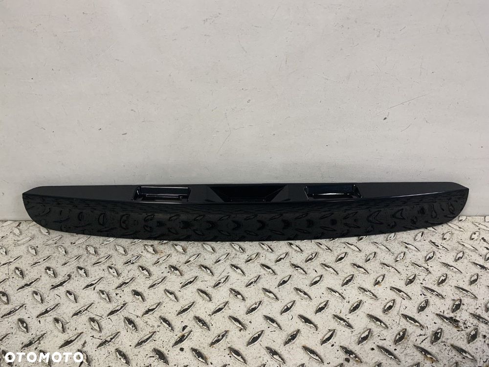 ORYGINALNA FABRYCZNIE NOWA NISSAN BLENDA TYLNEJ KLAPY QASHQAI I J10 1  06-13 90810JD0 - 2