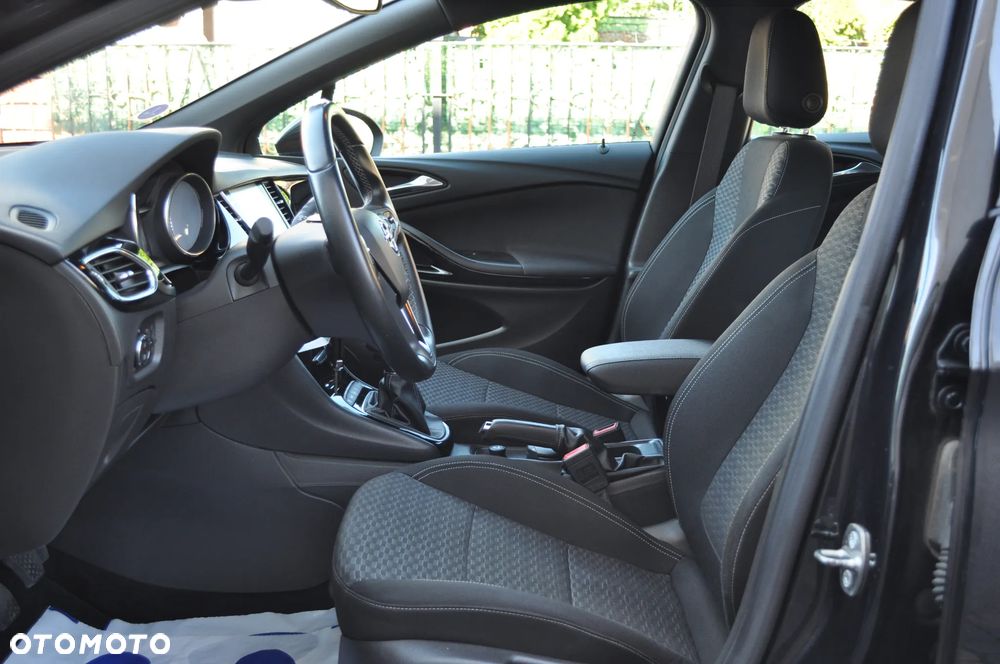 Opel Astra 1.4 Turbo Innovation - 12