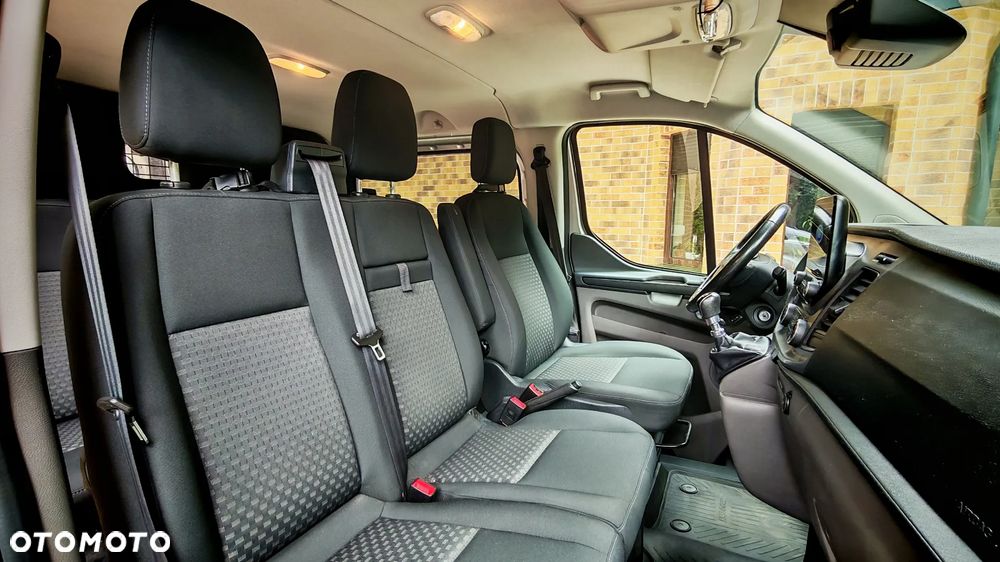 Ford Transit Custom 270 L1H1 Limited - 27