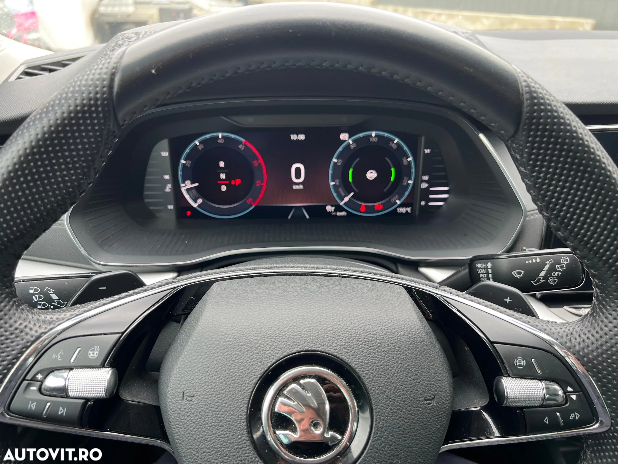 Skoda Octavia Combi 2.0 TDI DSG Ambition - 18