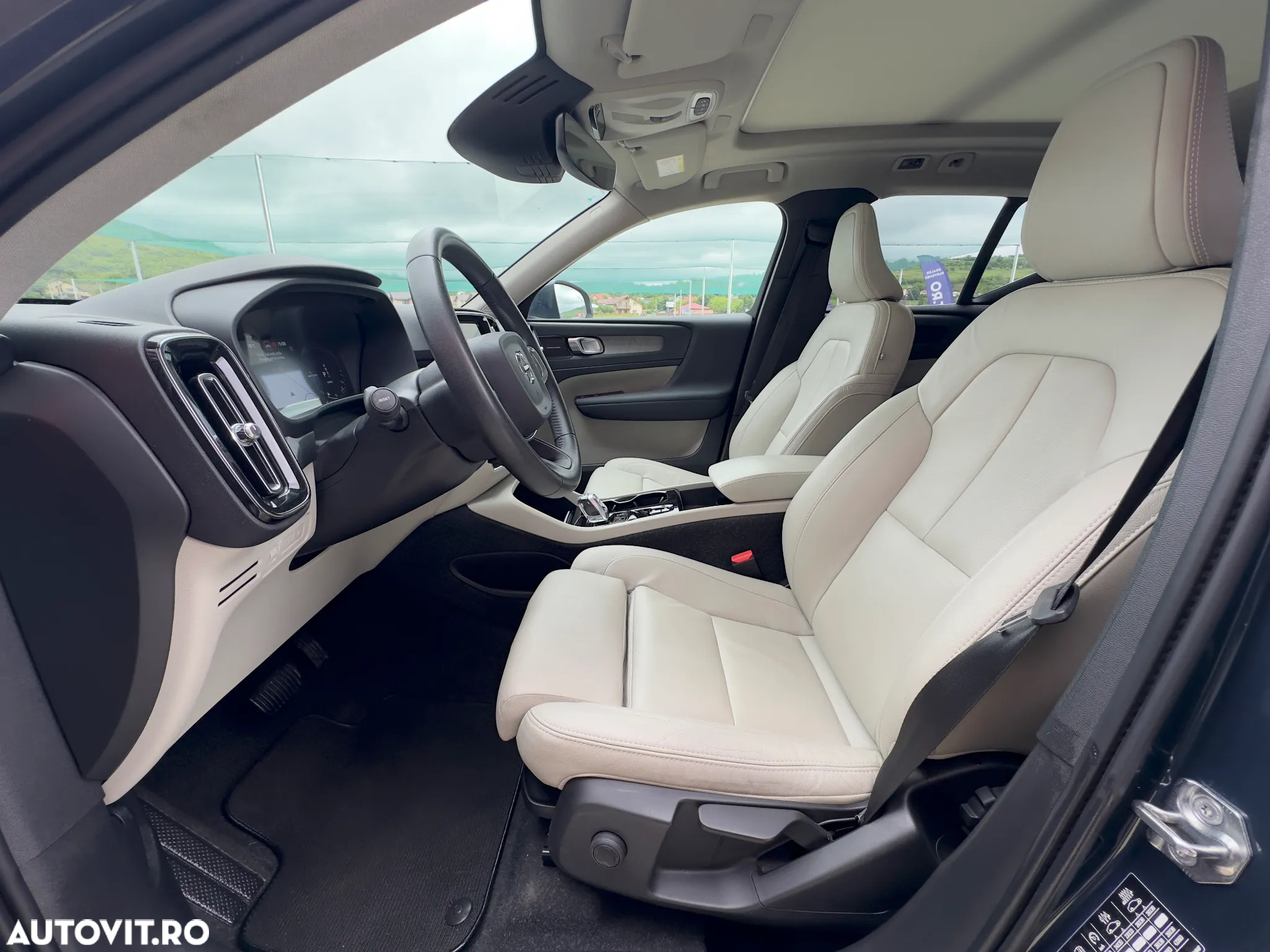 Volvo XC 40 T5 Recharge DKG Inscription - 11