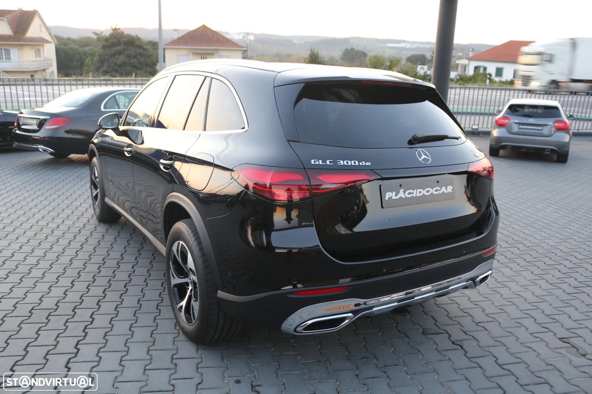 Mercedes-Benz GLC 300 de 4Matic - 4