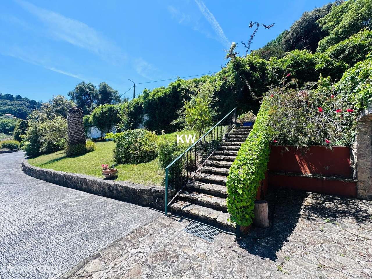 Ampla moradia térrea T3 + 1 com piscina e jardim | Galamares - Sintra - Grande imagem: 5/60