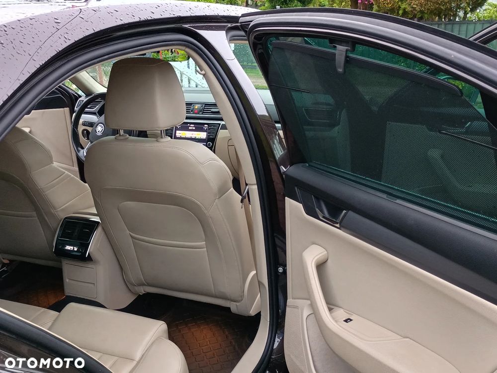 Skoda Superb 1.6 TDI DSG Style - 3