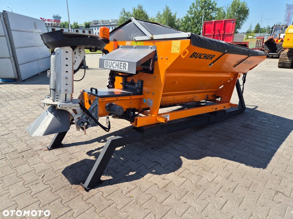 Inny AEBI MT740-S / 4X4 / POJAZD KOMUNALNY / PŁUG BUCHER / SOLARKA / PIASKARKA / HAKOWIEC / POJAZD SPECJALNY / SERWISOWANY / BEZWYPADKOWY / ODŚNIEŻANIE DRÓG / EURO 6 - 38