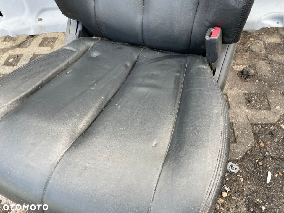 NISSAN MURANO Z50 FOTEL PRZÓD PRAWY PASAŻERA - 1