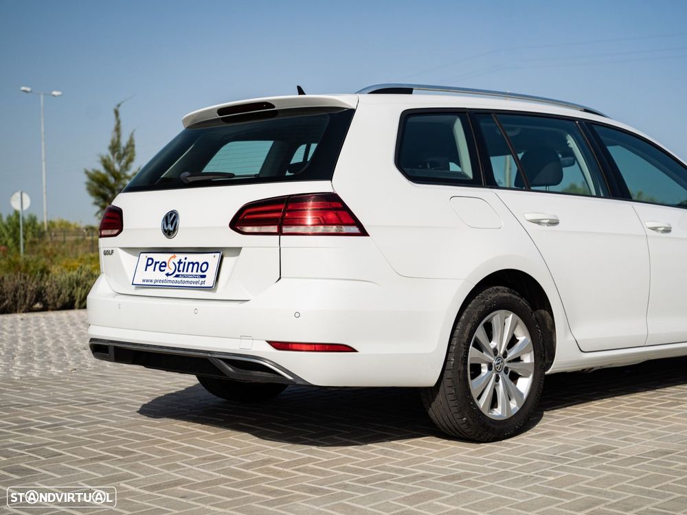 VW Golf Variant 1.6 TDi Confortline - 9