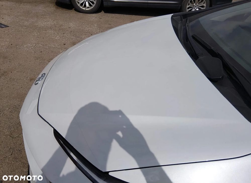 Toyota Prius Hybrid Executive - 7