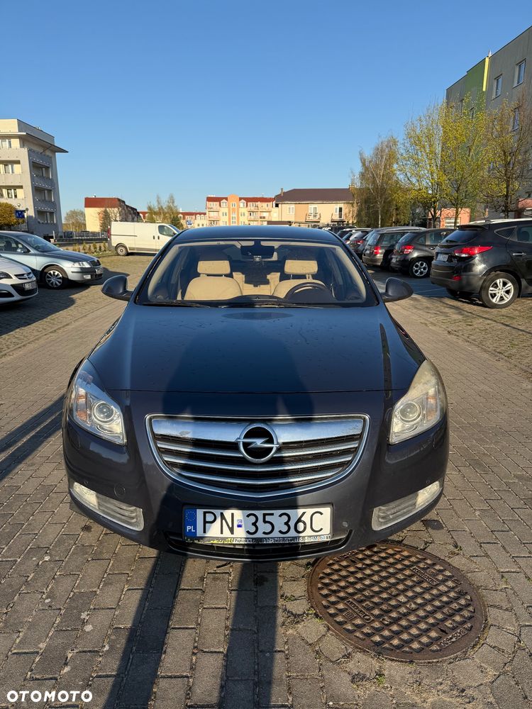 Opel Insignia 2.0 T Edition - 1