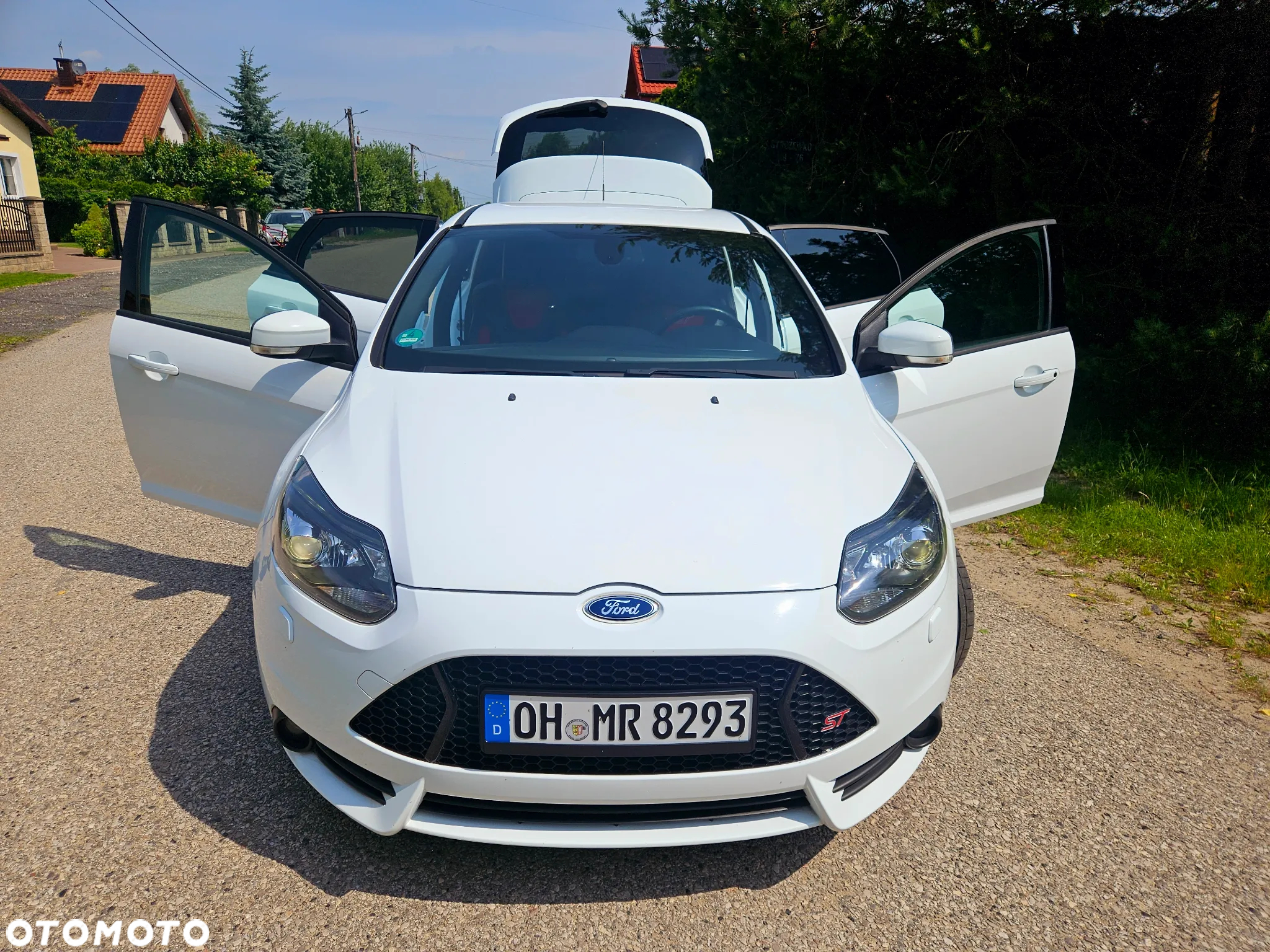 Ford Focus 2.0 EcoBoost ST mit Leder-Sport-Paket - 9
