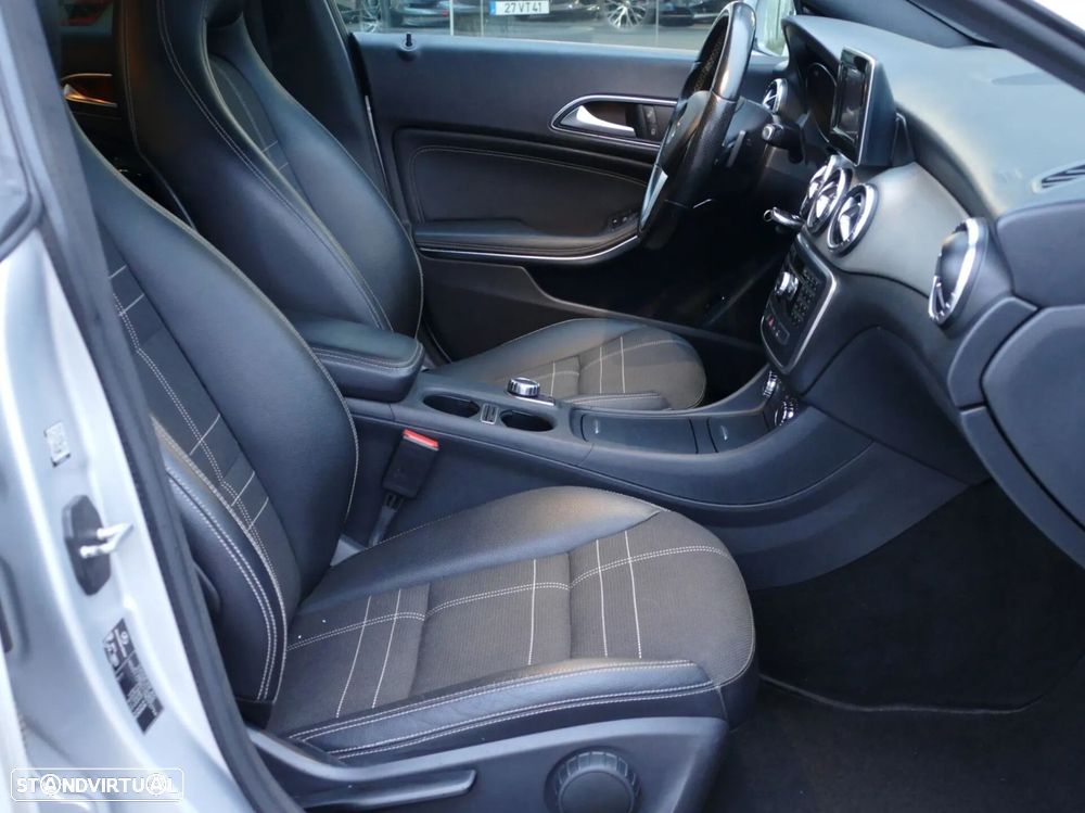 Mercedes-Benz CLA 200 CDi Urban Aut. - 24