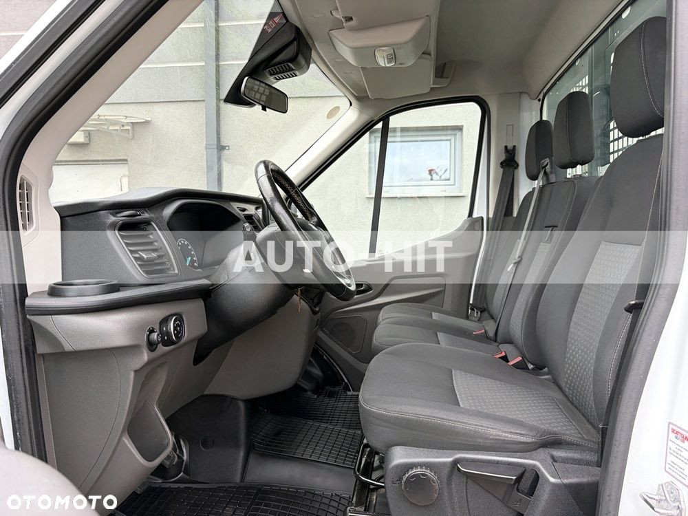 Ford Transit - 15