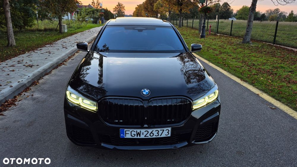 BMW Seria 7 - 27