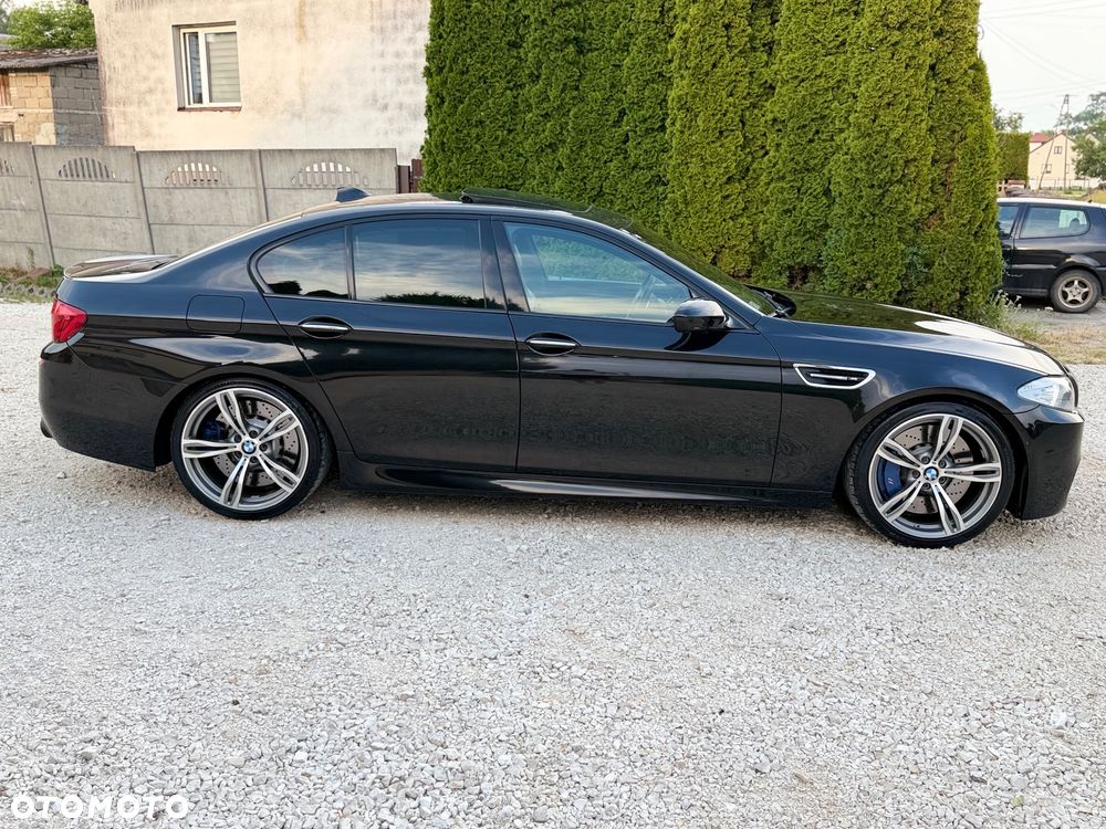BMW M5 Standard - 15