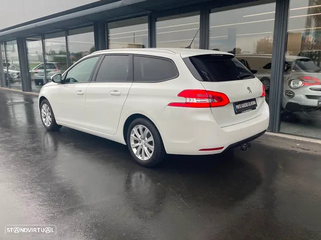 Peugeot 308 SW 1.5 BlueHDi Style EAT8 - 6