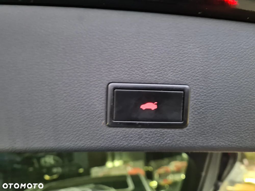 Audi A6 Avant 3.0 TDI DPF quattro S tronic sport selection - 14