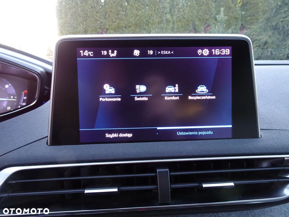 Peugeot 3008 1.5 BlueHDi Allure S&S - 34