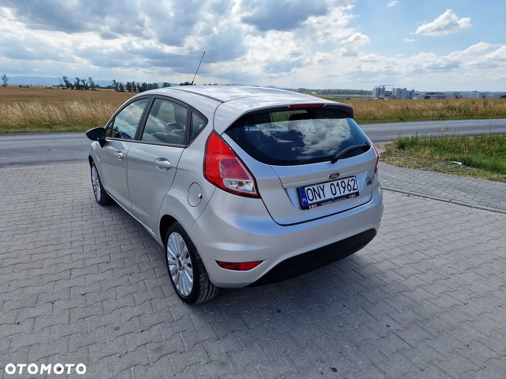 Ford Fiesta 1.0 EcoBoost Titanium - 14