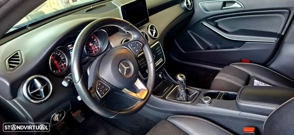 Mercedes-Benz CLA 180 d Shooting Brake Urban - 7