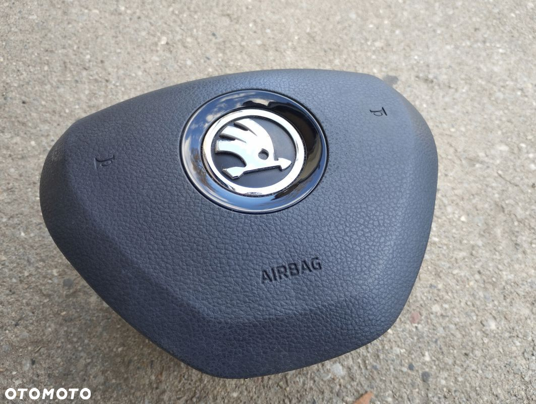 Airbag Poduszka kierowcy Skoda Octavia III 3 5E 5E0880201B - 2