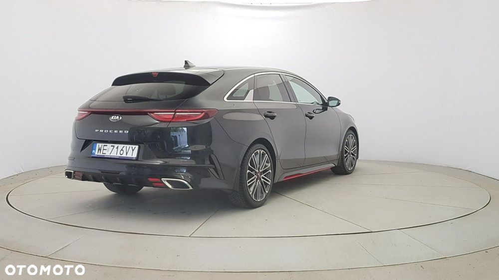 Kia ProCeed - 7