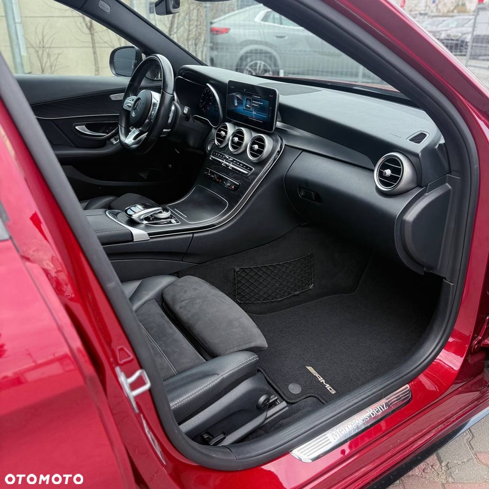 Mercedes-Benz Klasa C 300 d 9G-TRONIC AMG Line - 13