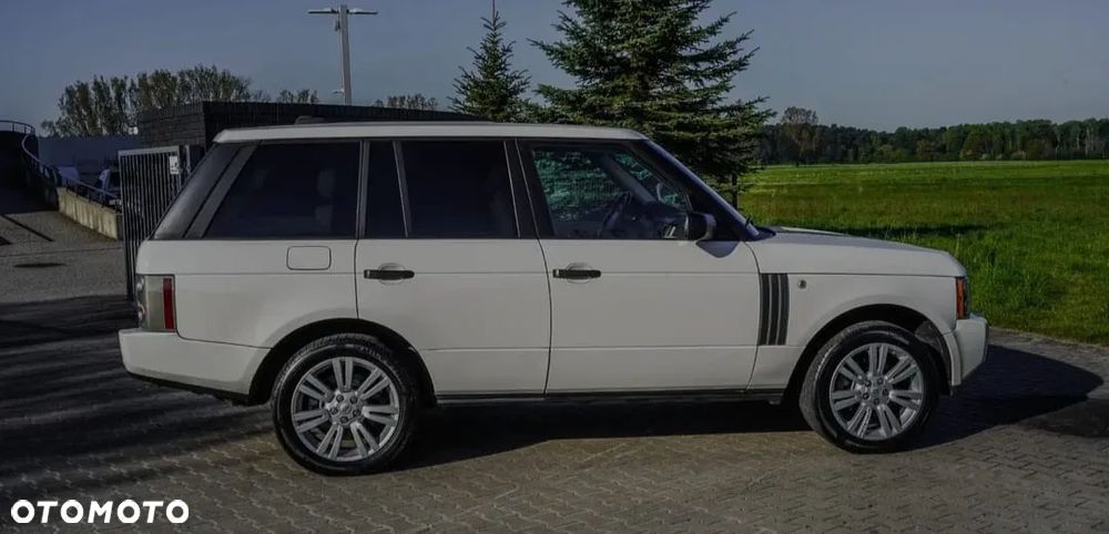Land Rover Range Rover V8 SE - 34