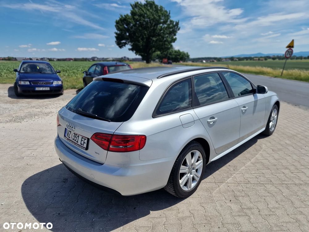Audi A4 Avant 2.0 TDI DPF quattro Ambition - 10