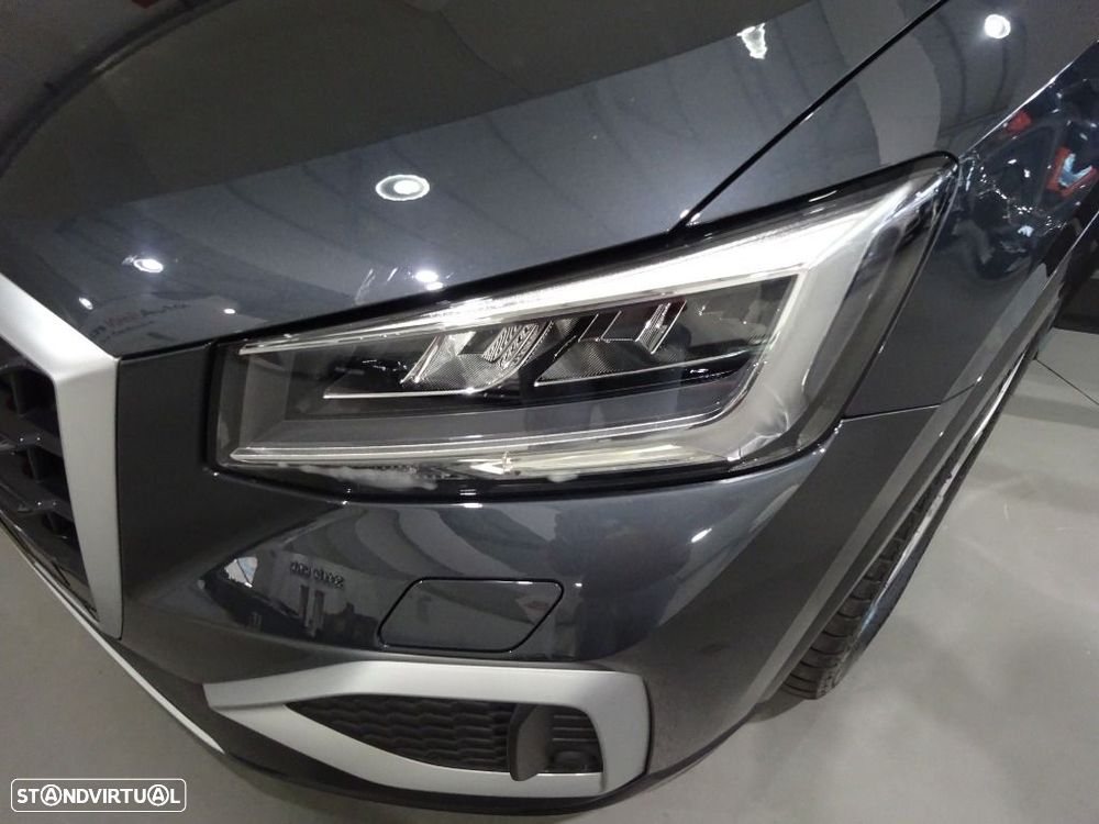 Audi Q2 30 TDI Advanced - 32