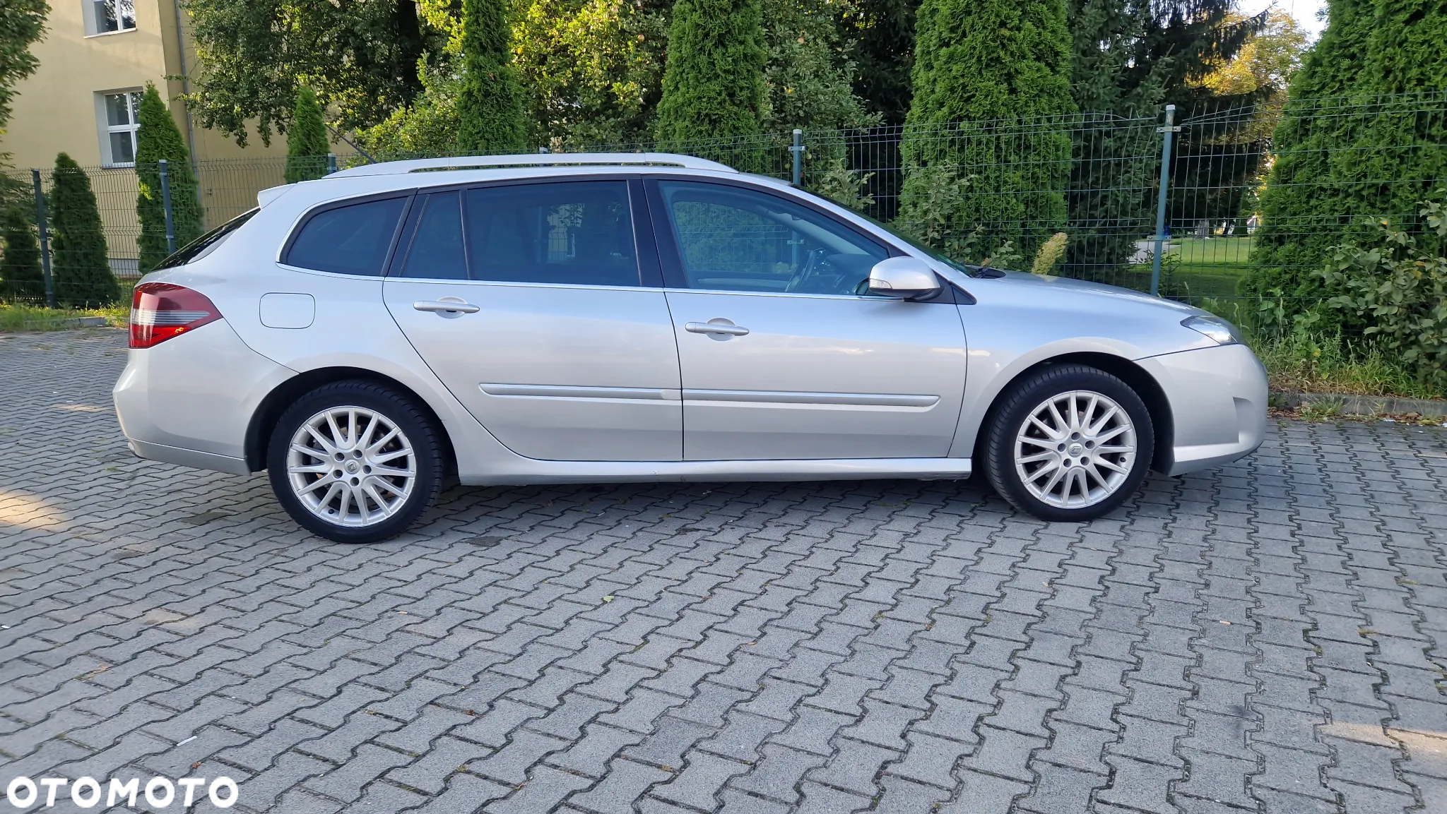 Renault Laguna 2.0 DCi Dynamique - 5