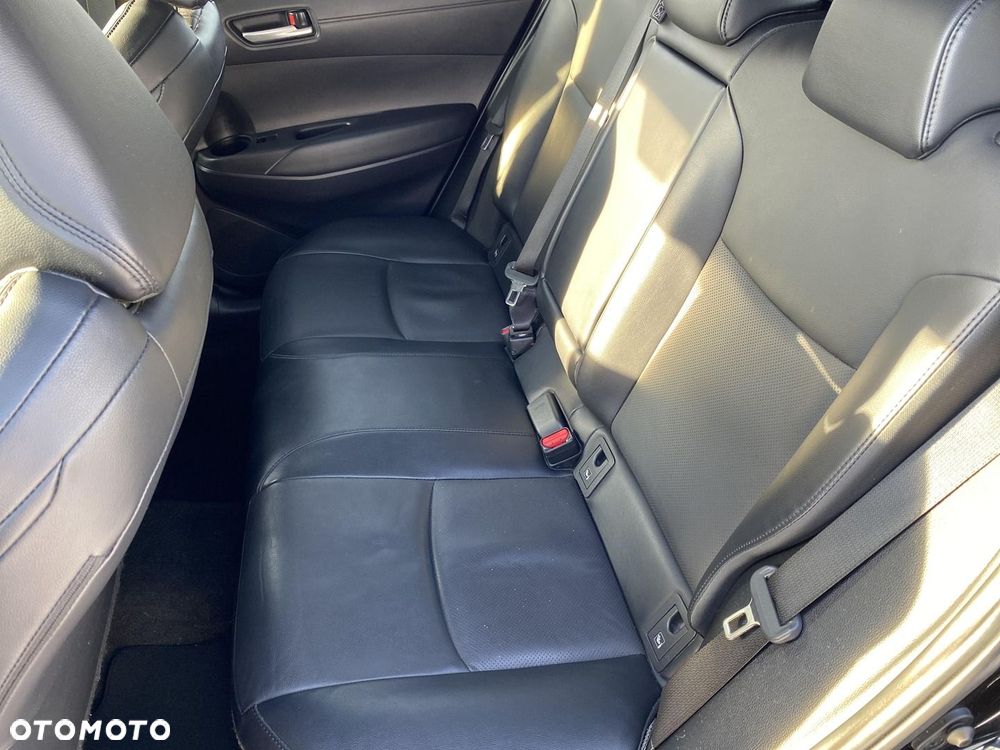 Toyota Corolla Cross 2.0 Hybrid Premiere Edition - 18