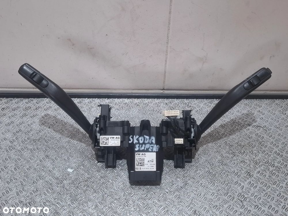 Przełącznik zespolony Skoda Volkswagen  2014 rok nr 1K5953521BM - 3