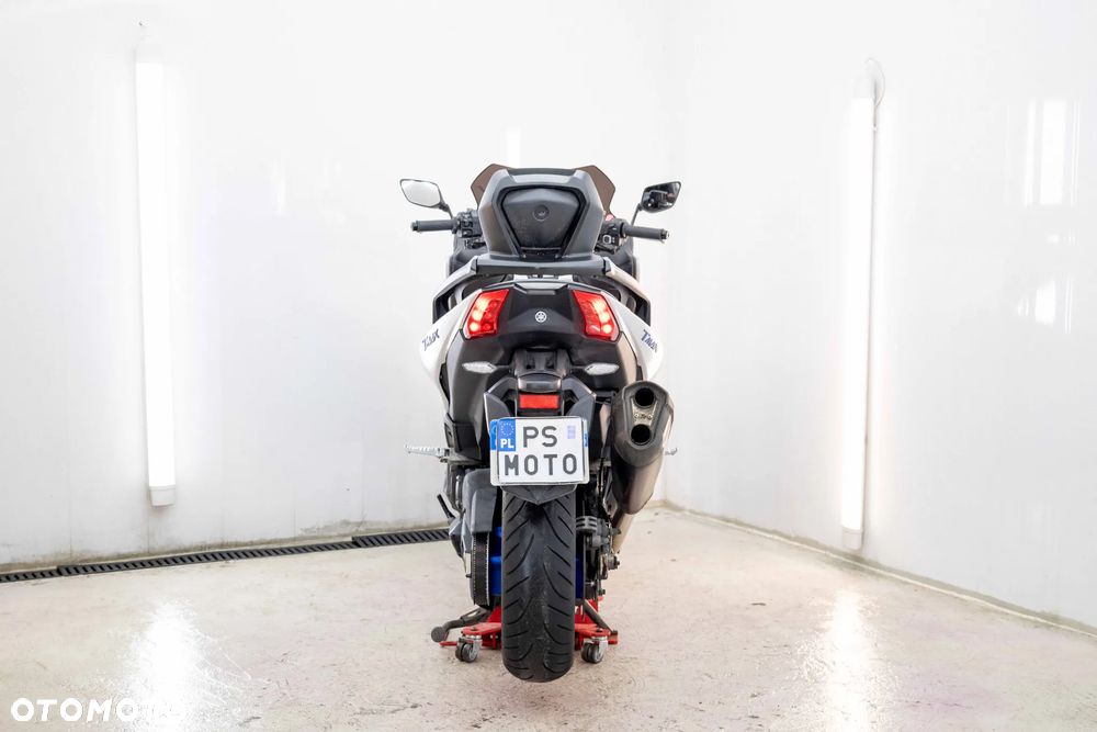 Yamaha Tmax - 7