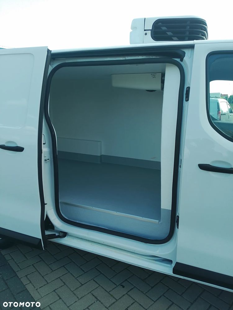 Toyota Proace Verso L2 Expert Scudo Jumpy Vivaro Maxi Izoterma Chłodnia Mroźnia minus 20st 220V dwie komory mobilna ściana 3os 2Eupal - 16
