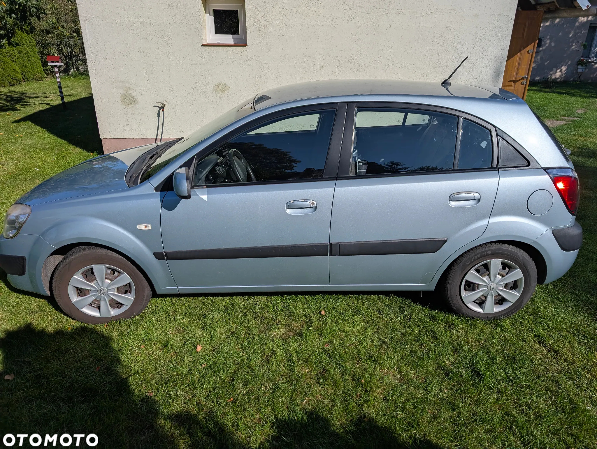 Kia Rio 1.4 Family - 2