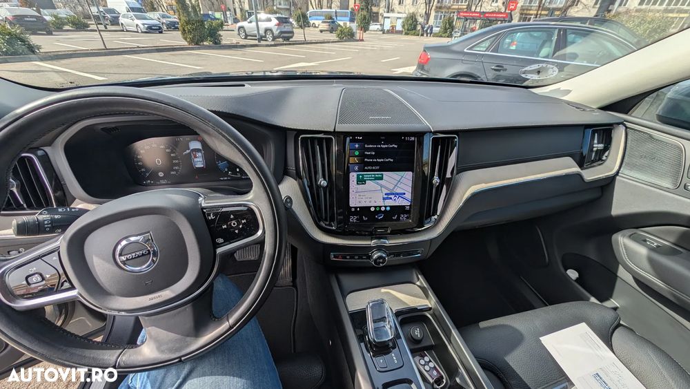 Volvo XC 60 B5 MHEV AT8 AWD Inscription - 8