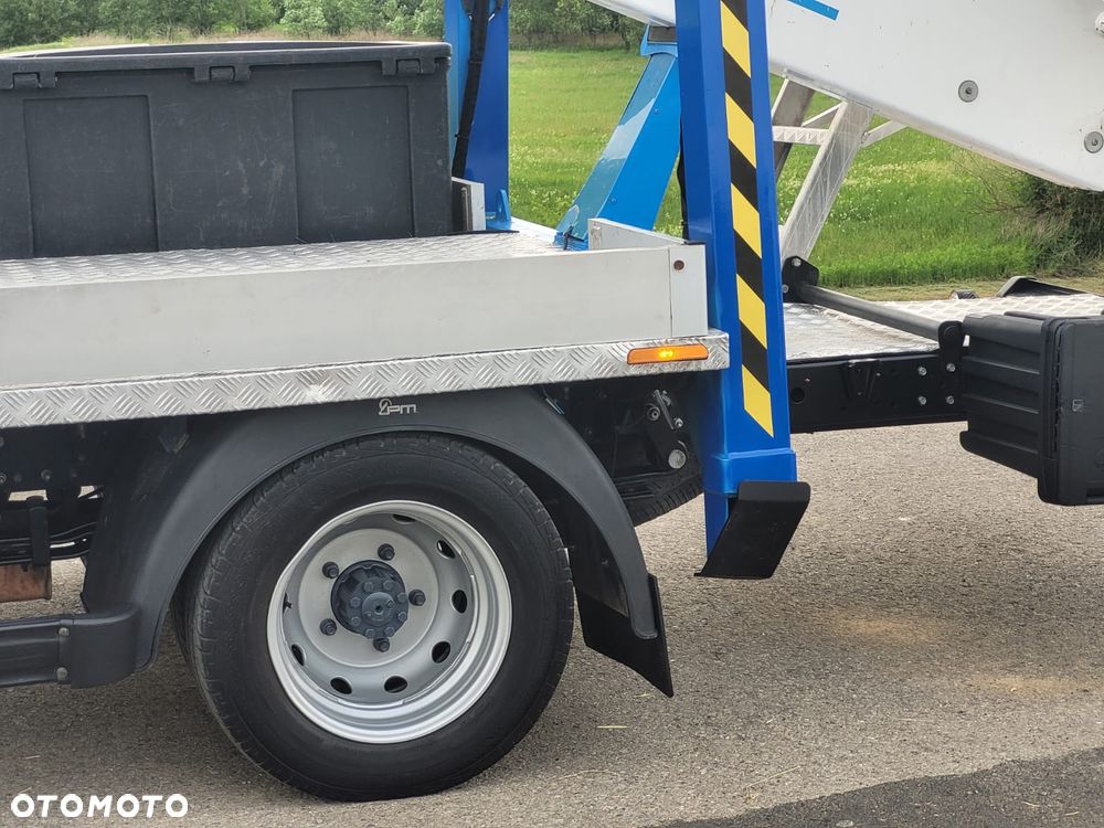 Nissan Cabstar Maxity - 34