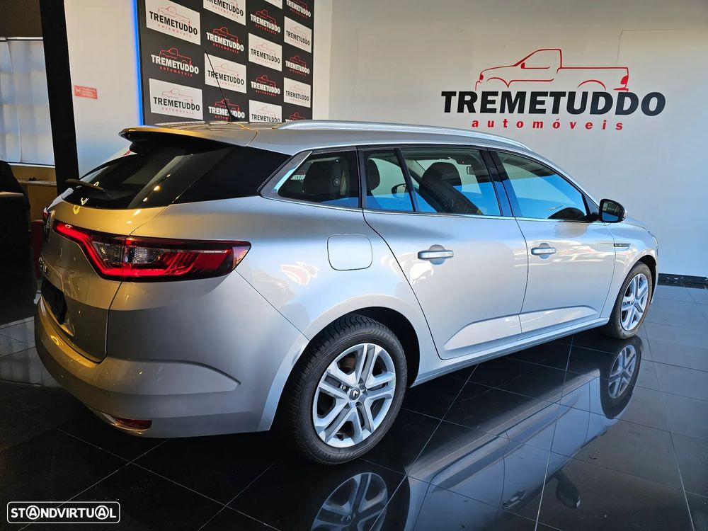 Renault Mégane BLUE dCi 115 BUSINESS EDITION - 8