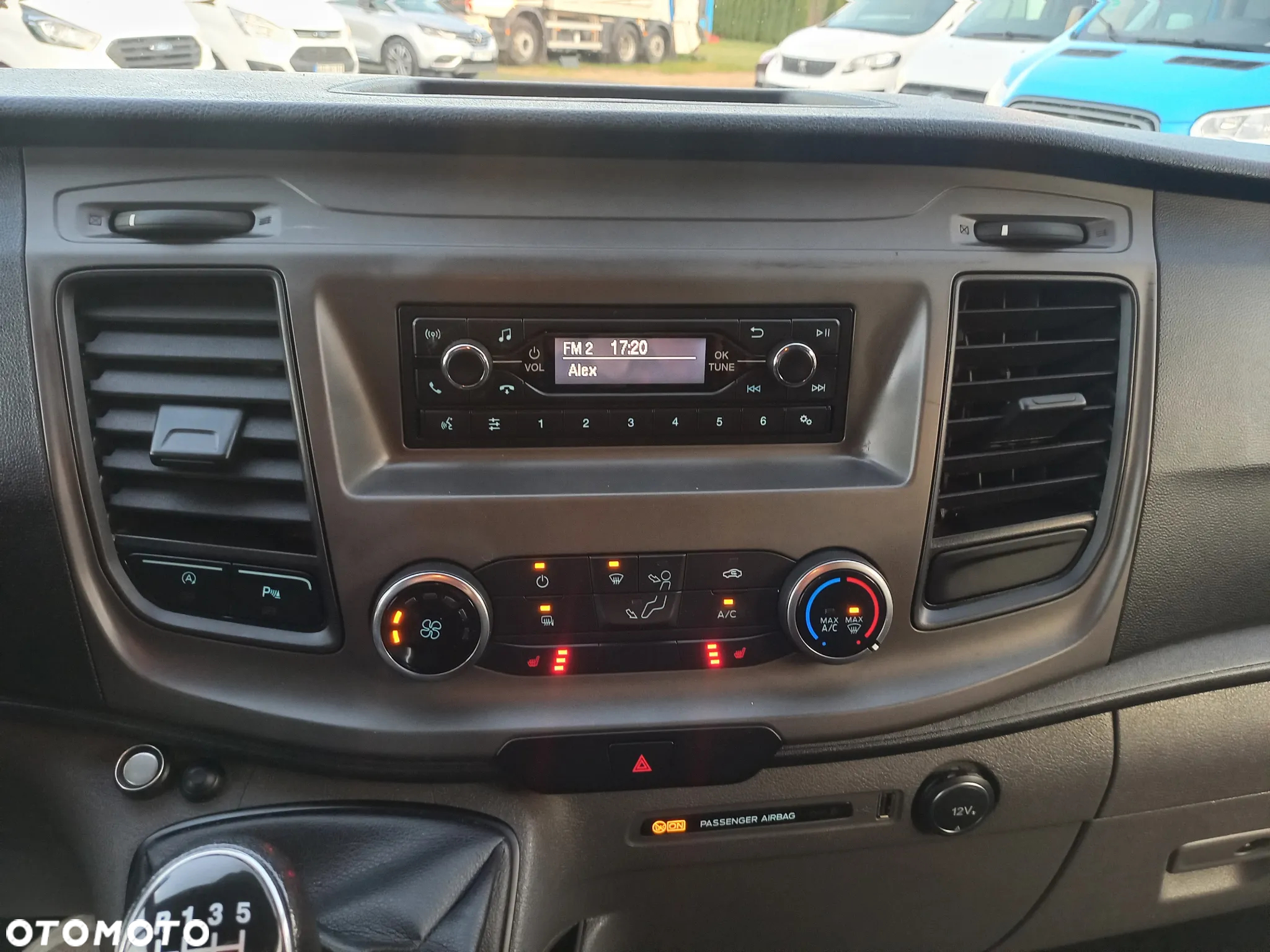 Ford Transit Custom - 24