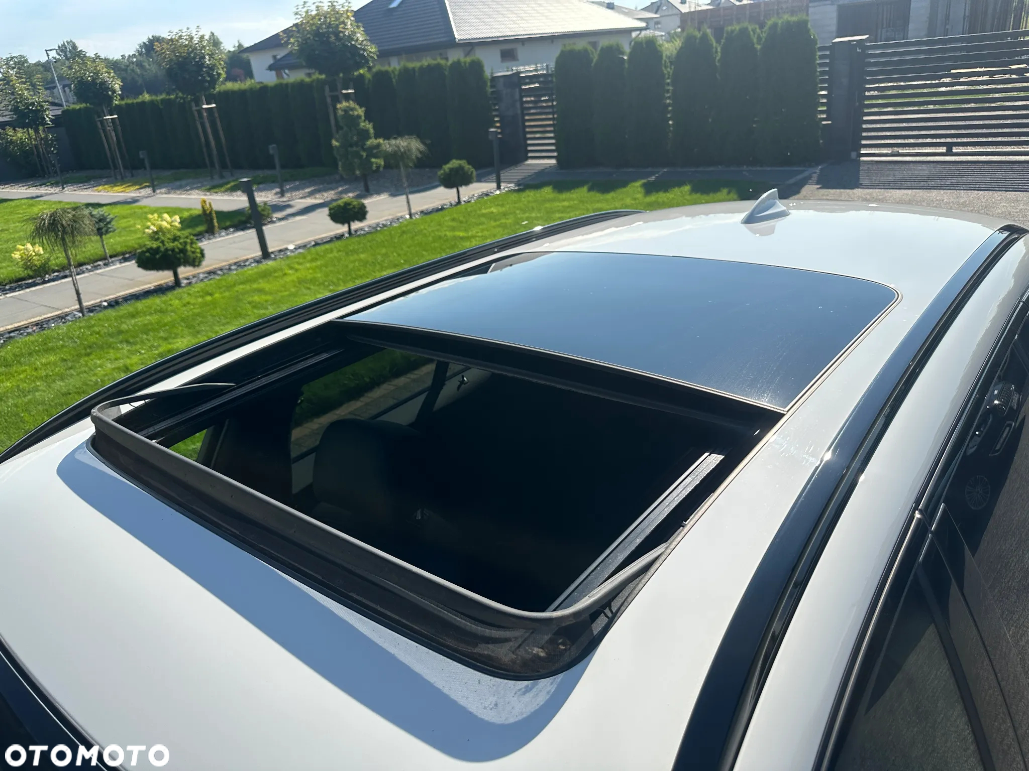 BMW Seria 5 520d Touring M Sport Edition - 36