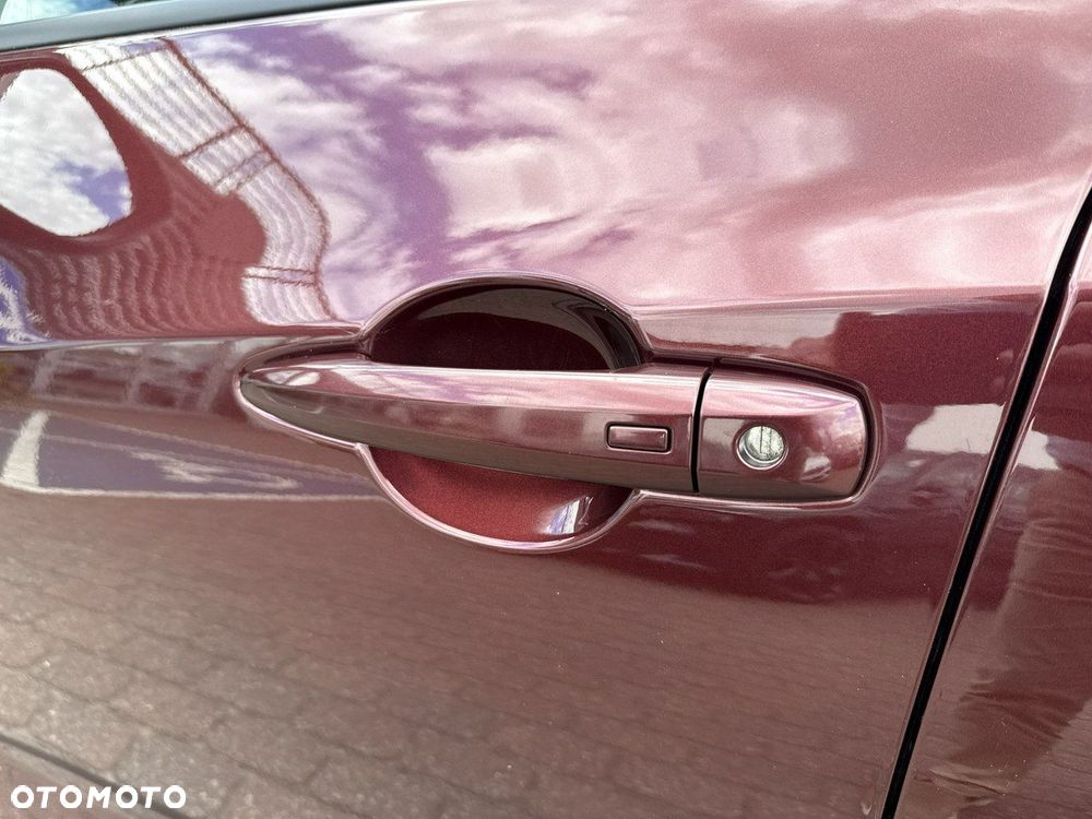 Nissan Juke 1.0 DIG-T N-Connecta DCT - 11