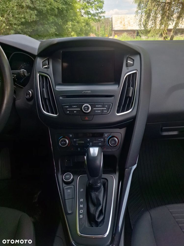 Ford Focus - 11