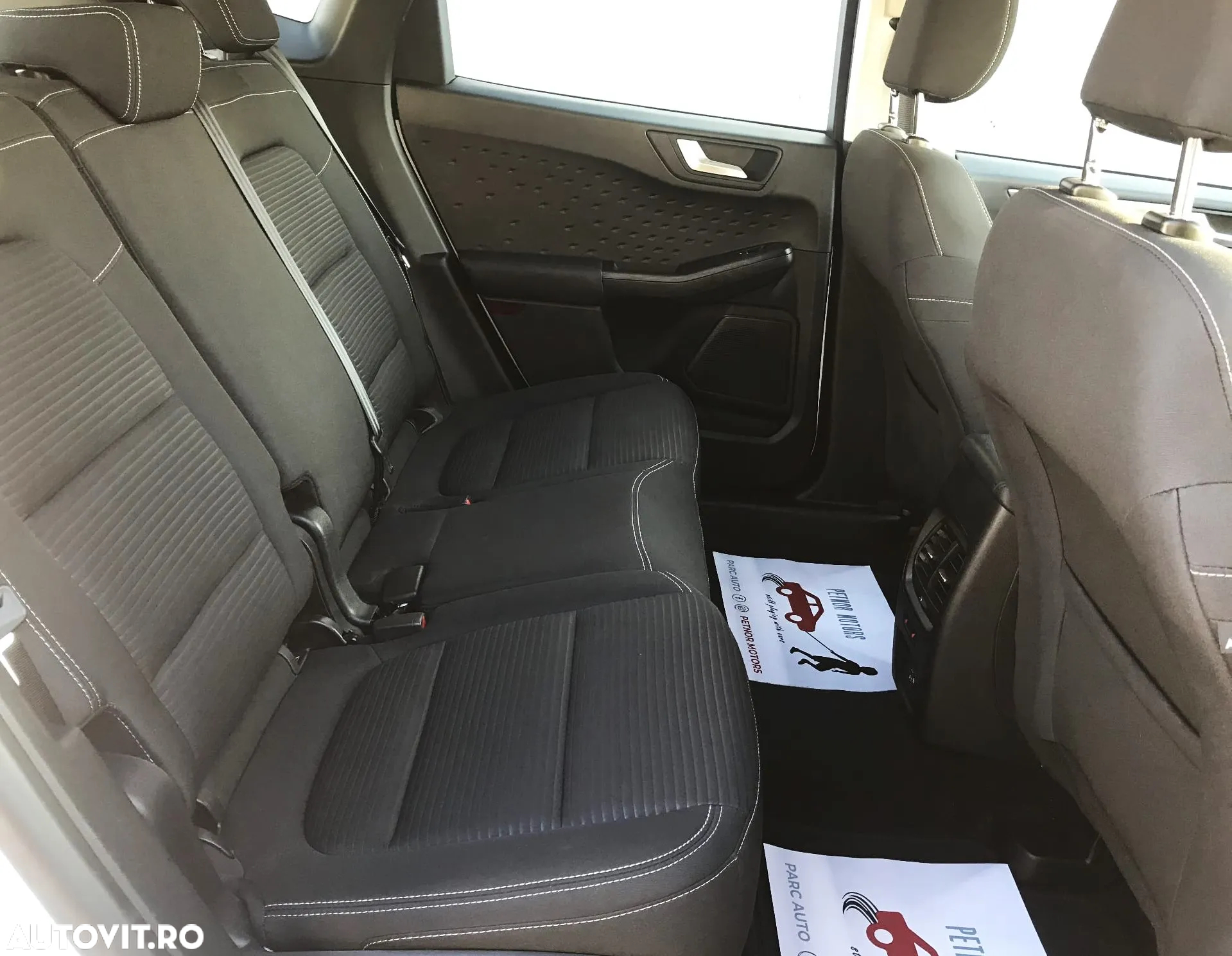 Ford Kuga 2.5 Duratec PHEV Titanium - 15