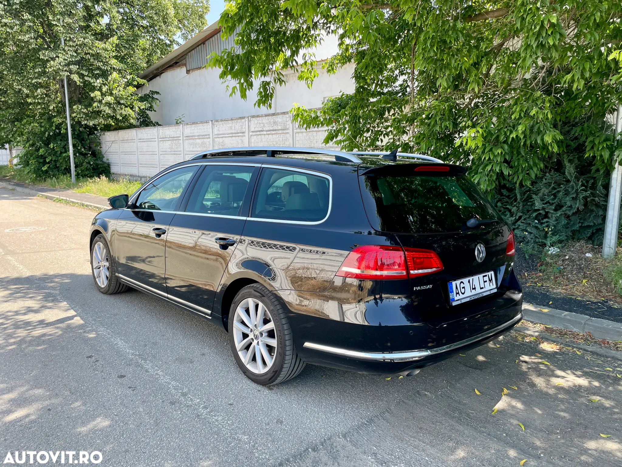 Volkswagen Passat Variant 1.6 TDI BlueMotion Technology Business Edition - 6