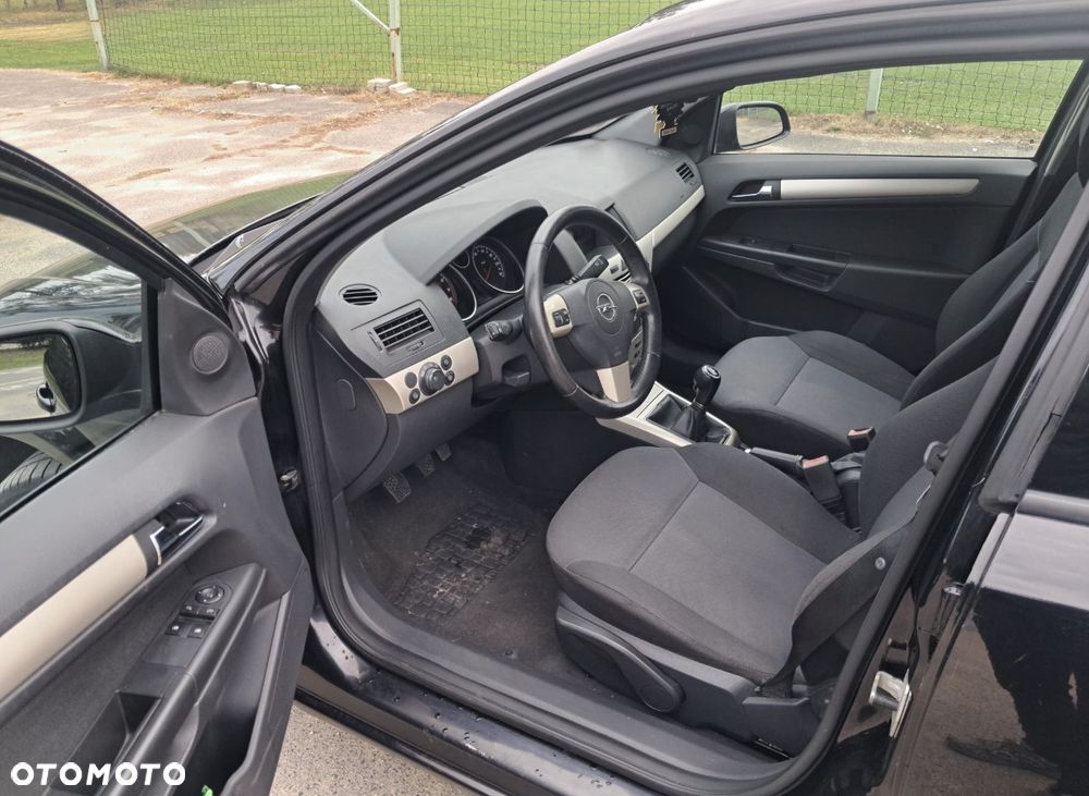 Opel Astra 1.4 - 12