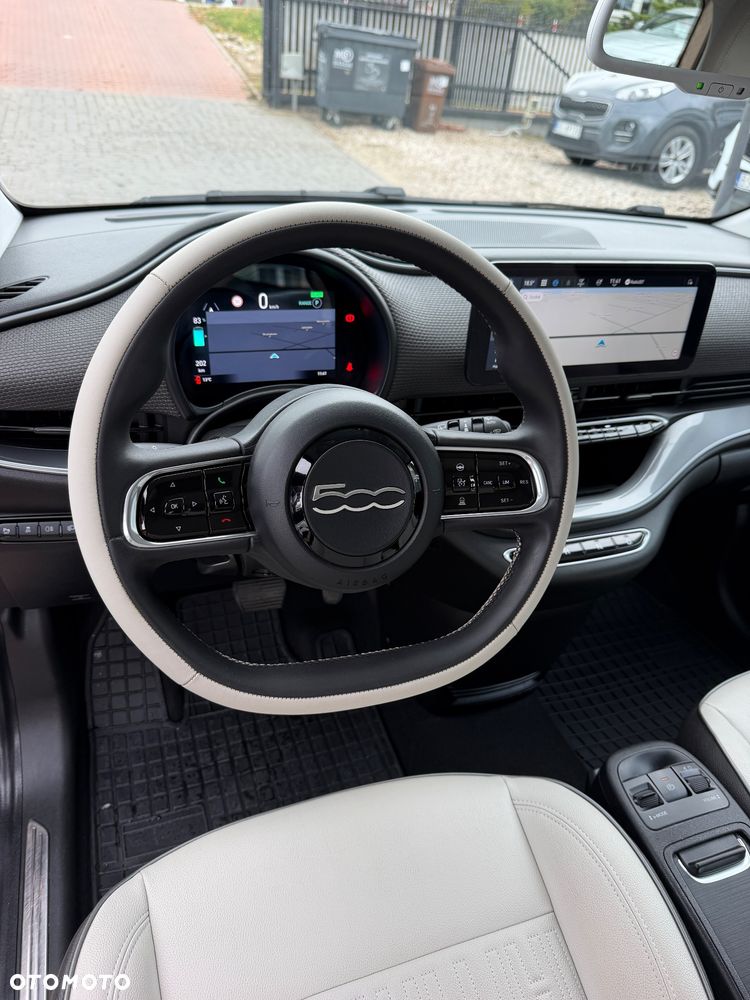 Fiat 500e 42kWh la Prima (by Bocelli) - 12