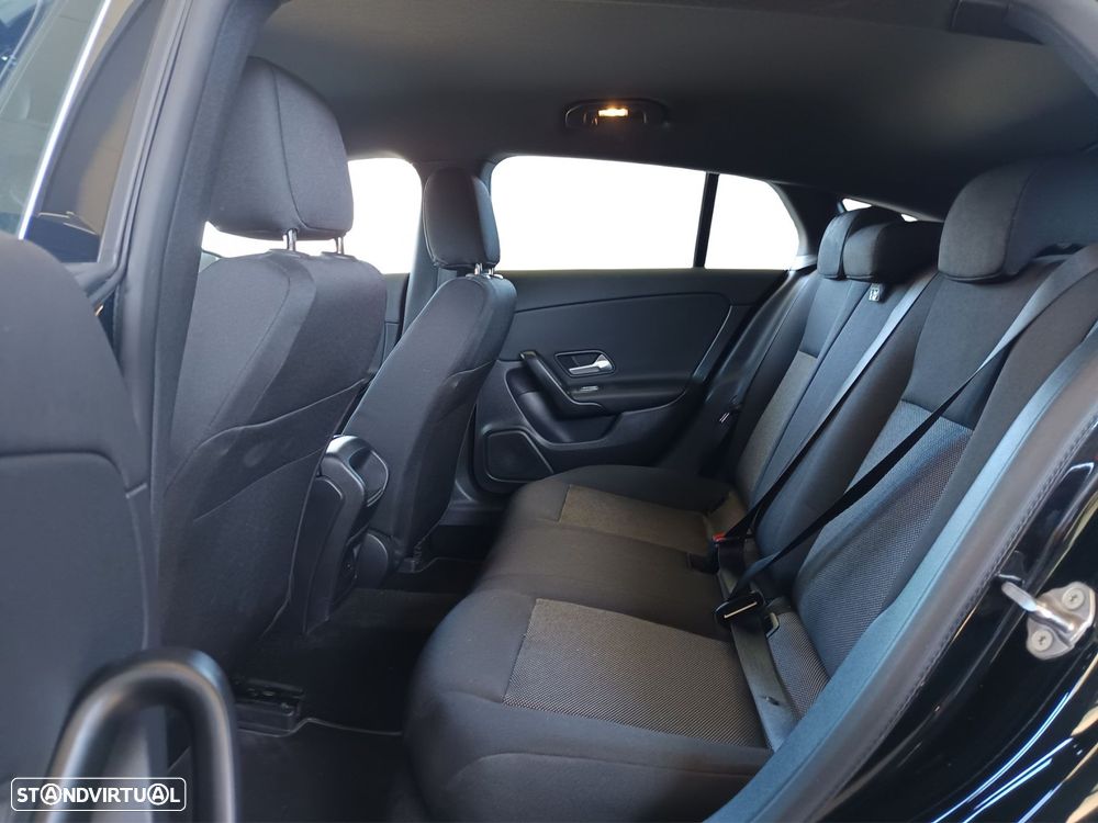 Mercedes-Benz CLA 180 - 28