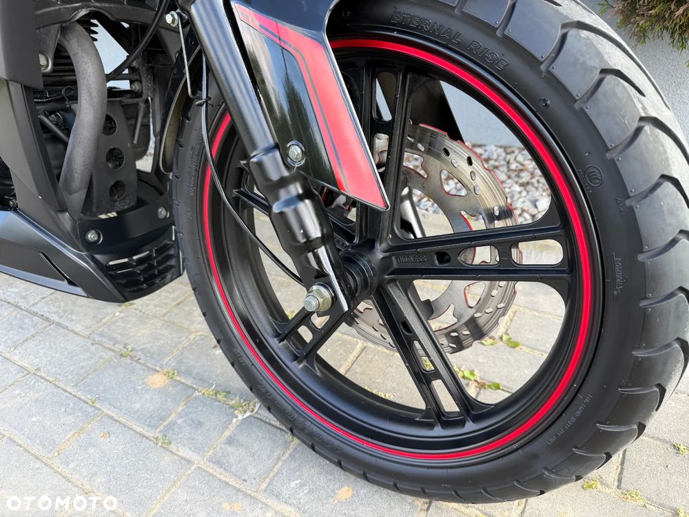 Junak 125 - 12