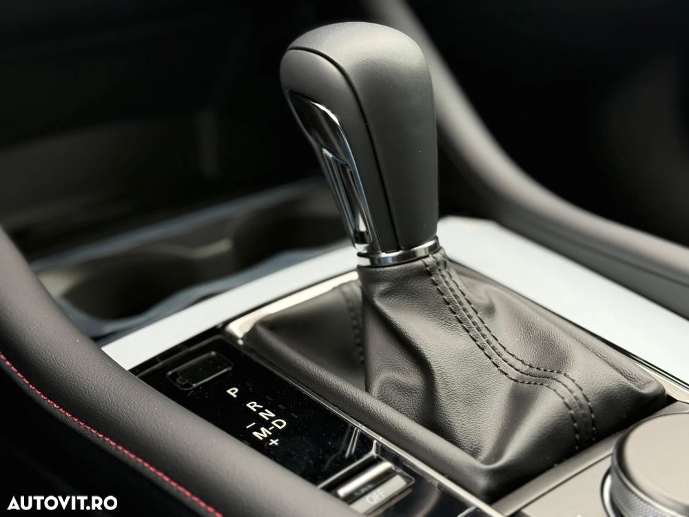 Mazda 3 e-SKYACTIV-G 140 M HYBRID Aut. HOMURA - 24