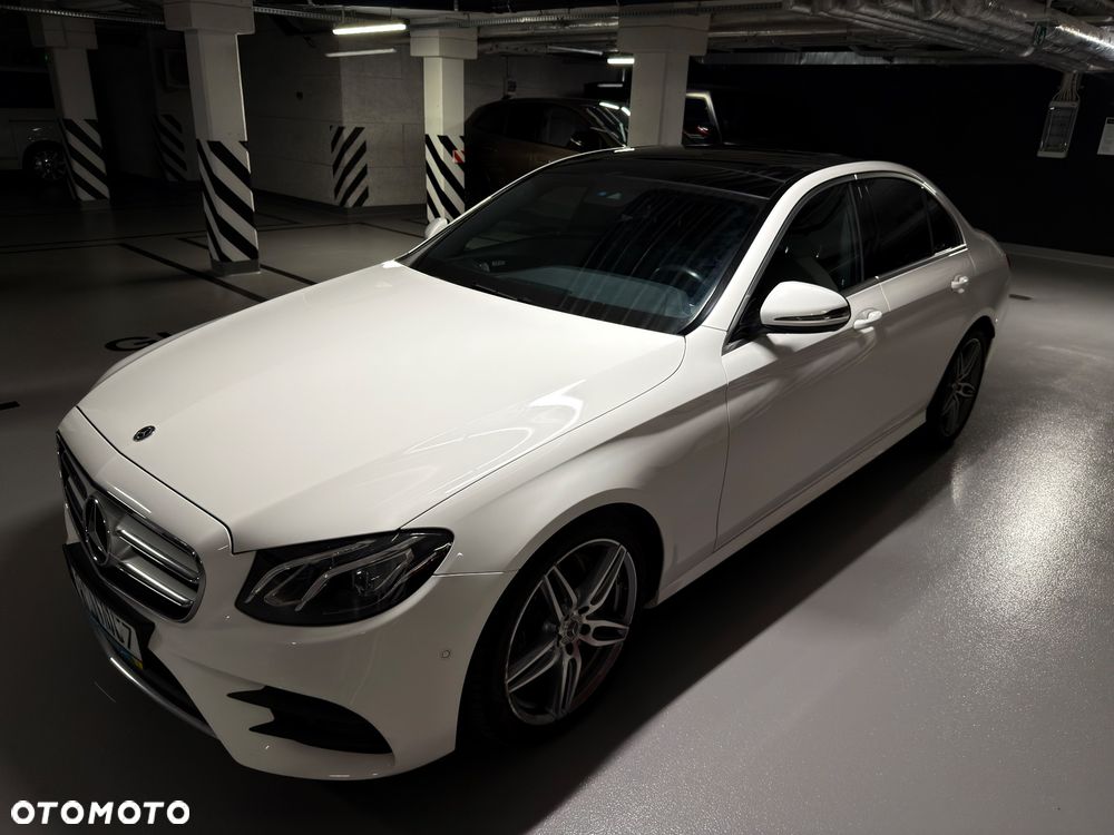 Mercedes-Benz Klasa E 220 d 4-Matic 9G-TRONIC - 4